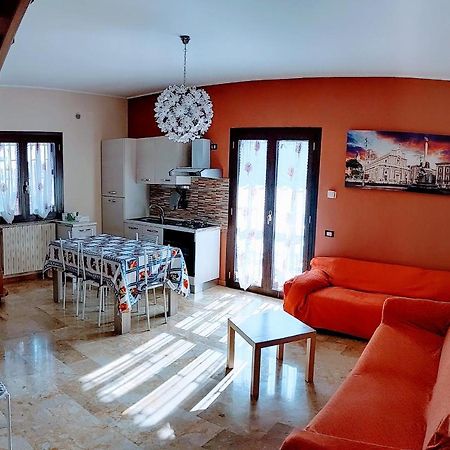 Casa Vacanze Volpe Dell'Etna Nicolosi Exterior foto