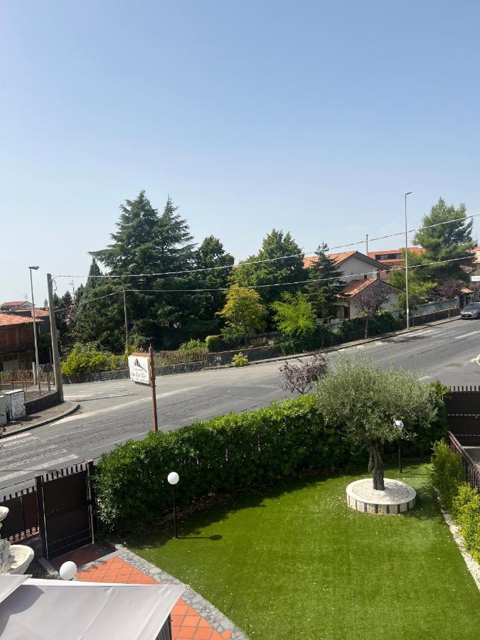 Casa Vacanze Volpe Dell'Etna Nicolosi Exterior foto