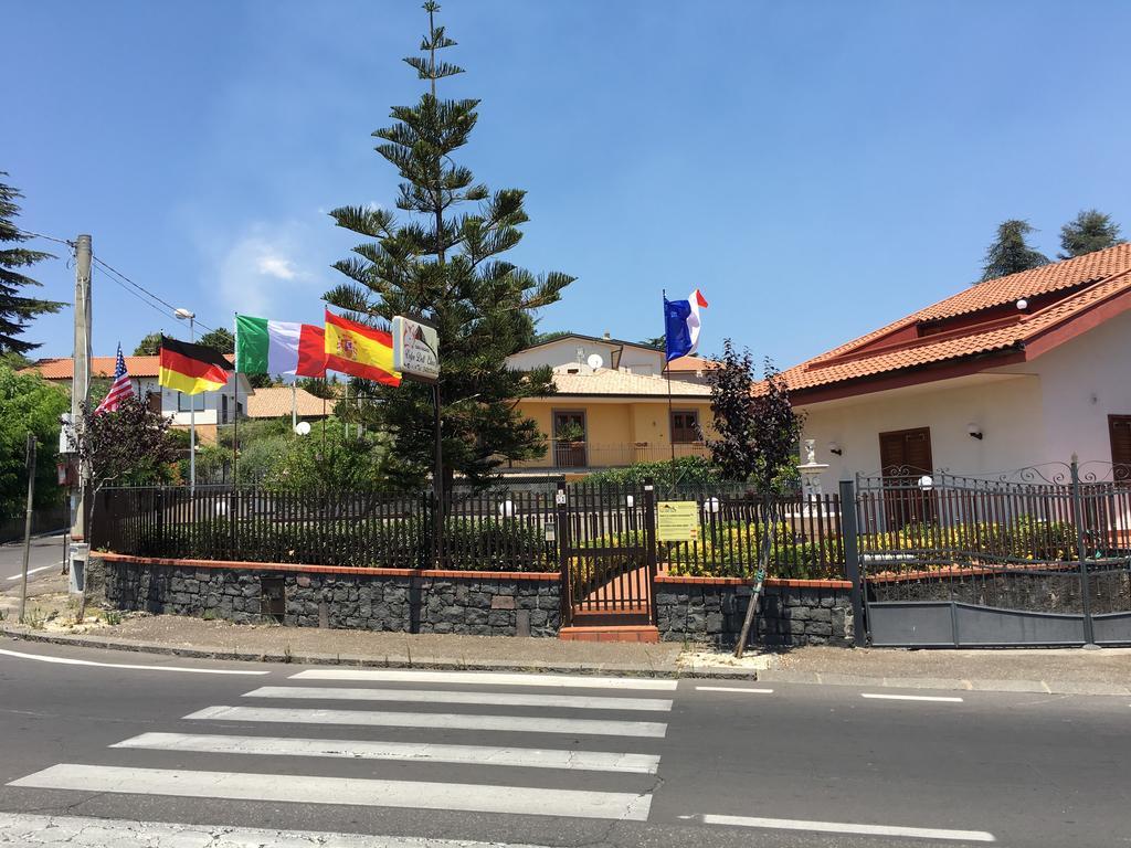 Casa Vacanze Volpe Dell'Etna Nicolosi Exterior foto